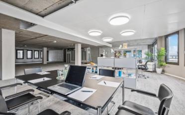 Office - image - 8