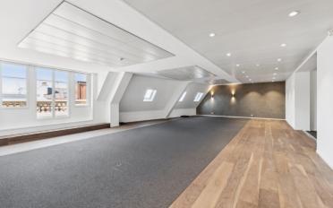 Office - image - 5