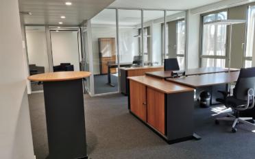 Bureau - image - 4