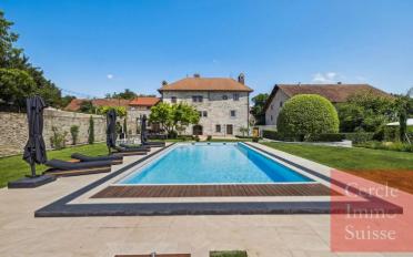 Château 18 pièces - image - 12