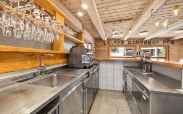 Mixed use property - image - 9