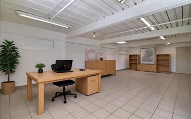 Commercial - image - 5