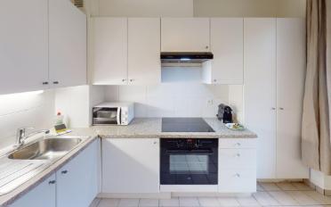 Furnished flat 1.5 rooms - image - 8