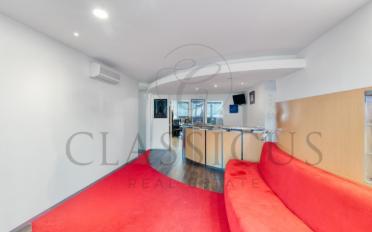 Office - image - 3