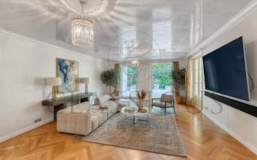 Apartment 8 rooms - image - 3
