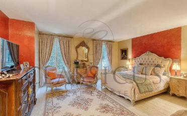 Apartment 7 rooms - image - 9