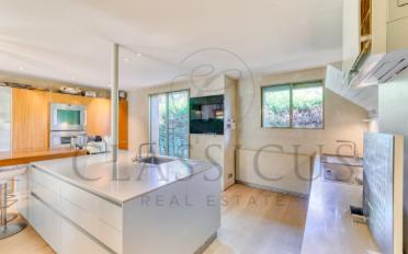 Maison contiguë 9 pièces - image - 9