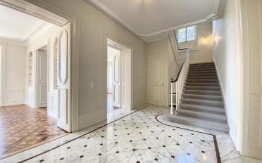 Maison 17 pièces - image - 2