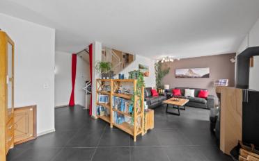 Doppeleinfamilienhaus 7.5 Zimmer - image - 3