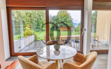 Villa 9.5 Zimmer - image - 10