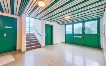 Office - image - 4