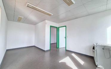 Office - image - 5
