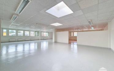 Office - image - 1