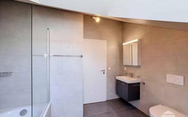 Dachwohnung 3.5 Zimmer - image - 9