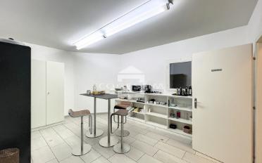 Office - image - 5
