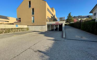 offener Parkplatz - image - 5