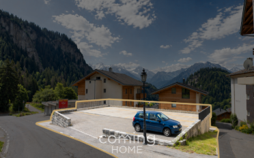 Building land - image - 2