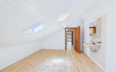 Attic flat 6 rooms - image - 9