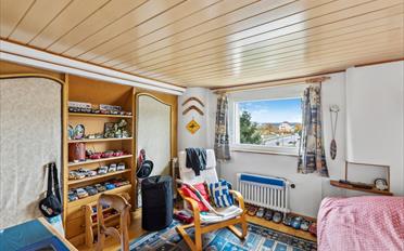 Einfamilienhaus 7.5 Zimmer - image - 4