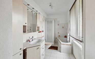 Einfamilienhaus 7.5 Zimmer - image - 7