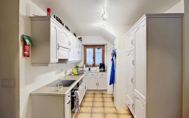Single house 10 rooms - image - 8