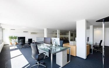 Office - image - 12