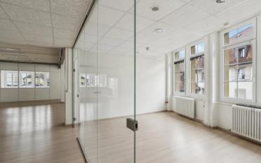 Office - image - 6