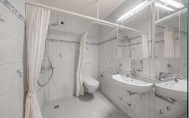 Apartment 4.5 rooms - image - 5