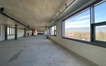 Office - image - 4