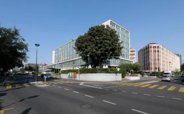 Office - image - 1