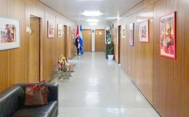 Office - image - 4