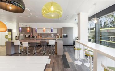 Office - image - 12