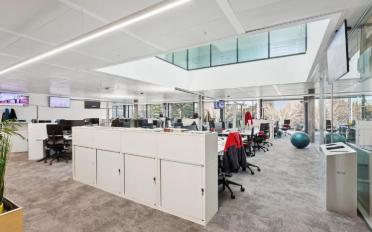 Office - image - 4