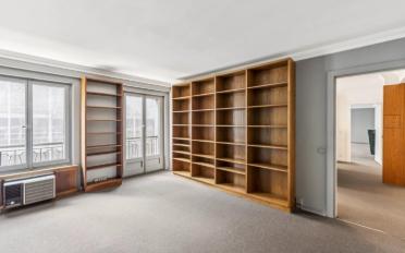 Bureau - image - 10
