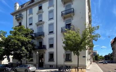 Office - image - 1
