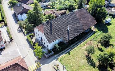 Einfamilienhaus ein Zimmer - image - 3