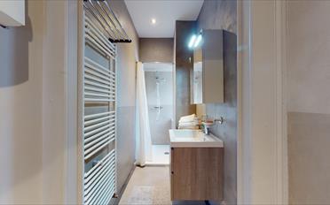 Furnished flat 4.5 rooms - image - 9