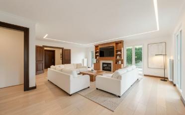 Maison 8 pièces - image - 2