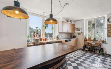 Immeuble résidentiel 12.5 pièces - image - 10