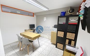 Bureau 1 pièce - image - 1