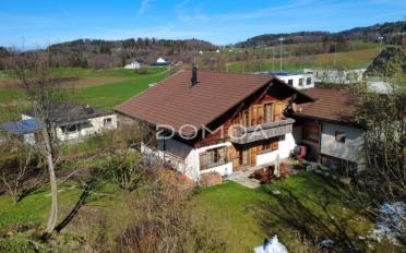 Villa 6.5 Zimmer - image - 1