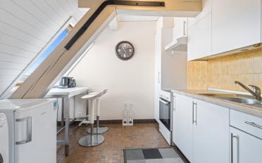 Furnished flat 3 rooms - image - 3