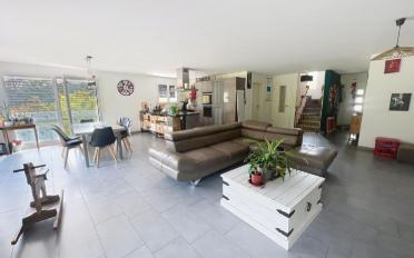 Bifamiliar house 8.5 rooms - image - 2