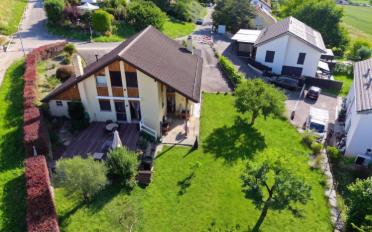 Einfamilienhaus 5.5 Zimmer - image - 1