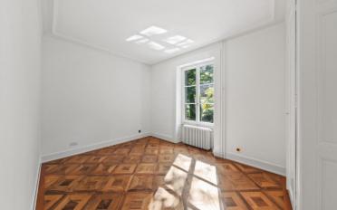 Single house 14 rooms - image - 10