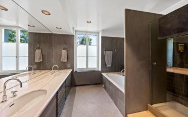 Single house 14 rooms - image - 13