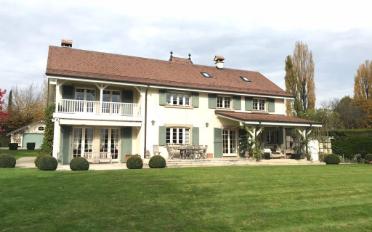 Maison 9 pièces - image - 2