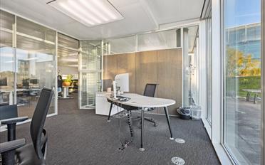 Office - image - 7