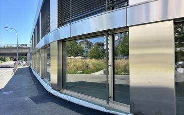 Office - image - 4