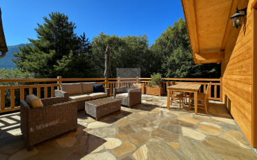 Chalet 7.5 pièces - image - 1